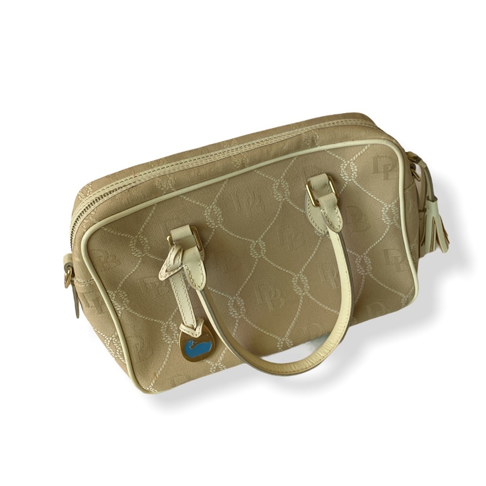 dooney & bourke purse